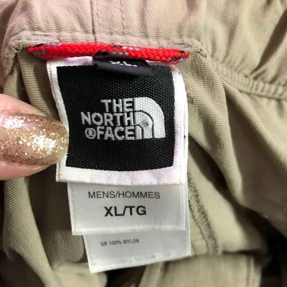 The North Face Extra Large (XL) Tan Belted Cargo Shorts